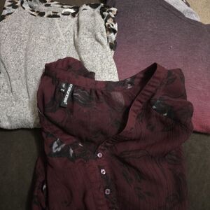 Ombre Maroon Hoodie with Front Pocket